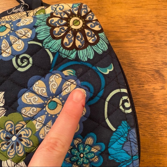Vera Bradley Blue Floral Small Cosmetic travel bag - Picture 10 of 14